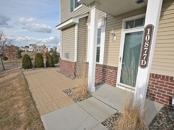 3rd image of 10877 Oak Grove Cir Unit D