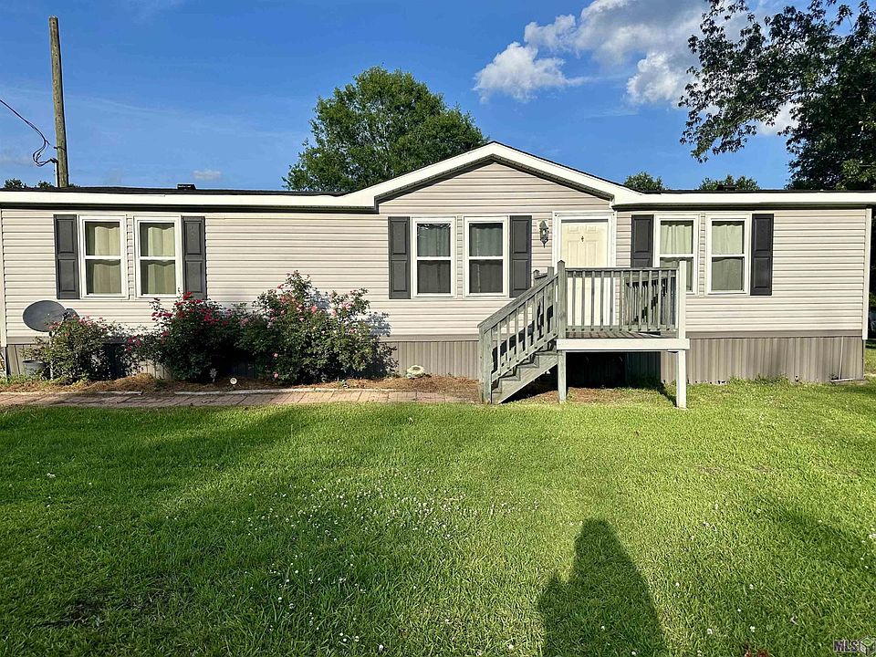1st image of 38162 Nan Wesley Rd