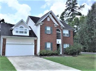 14033 Millers Creek Ln, Charlotte, NC 28278