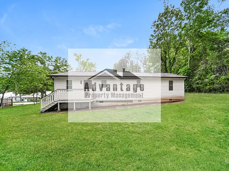 1345 D F Fuller Dr — Photo 16