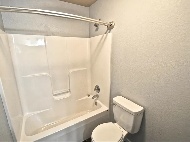 3884 Turfway Dr — Photo 17