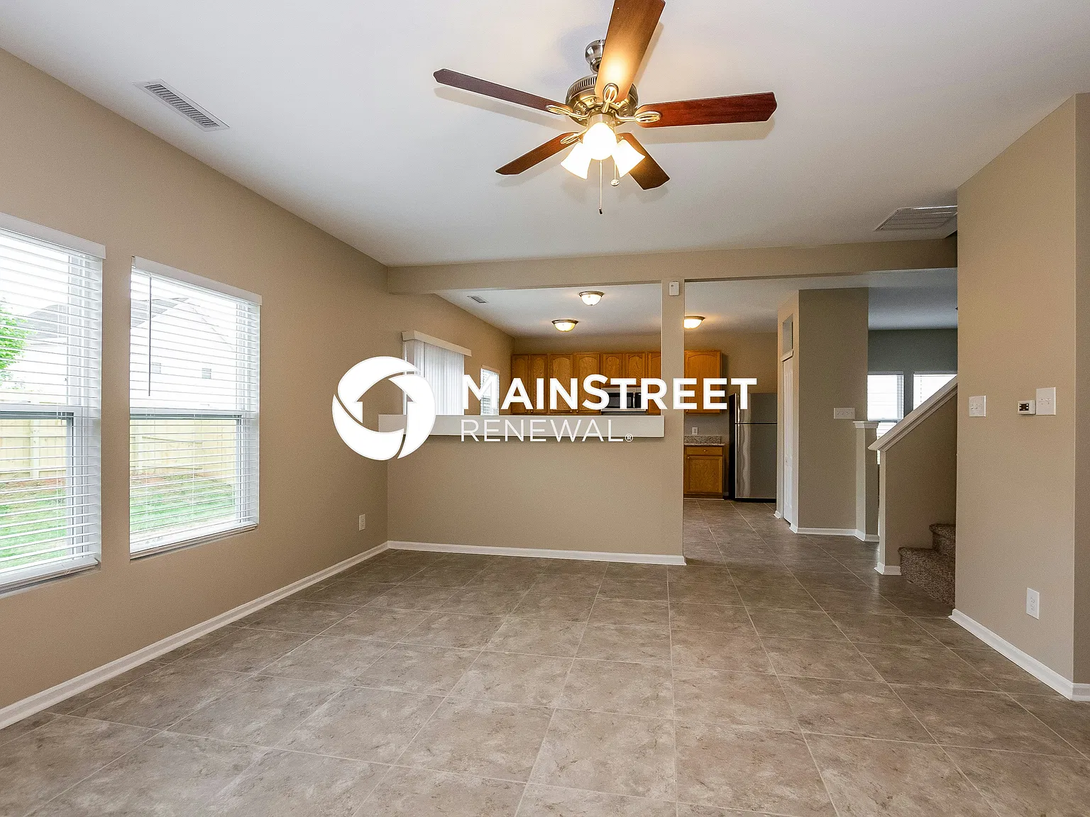 347 Kendall Dr — Photo 3