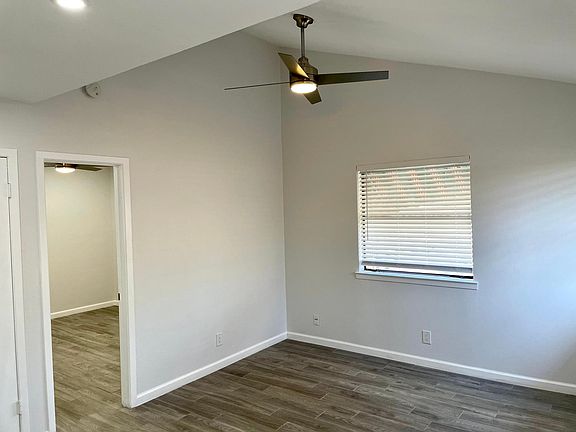 4th image of 4405 Avenue A APT 26