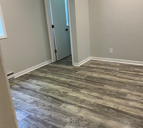 3rd image of 405-405 Monroe St #26