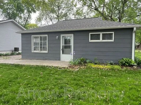 6824 Logan Ave, Lincoln, NE 68507