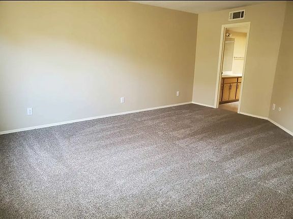 5th image of 7400 Gene Ave NE