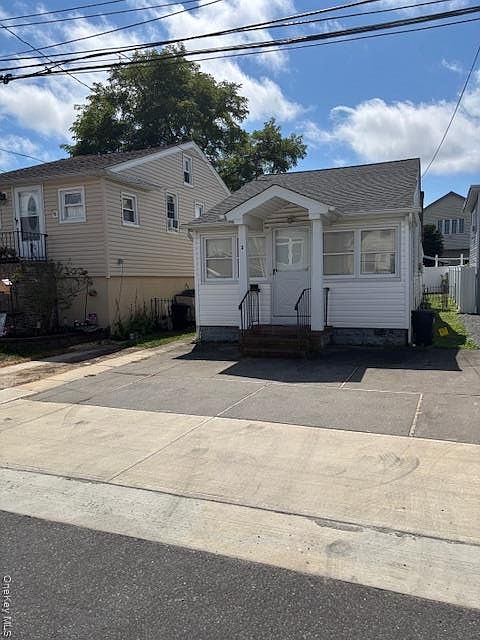1st image of 3 Hudson Street W