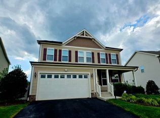 8184 Skystone Loop, Manassas, VA 20111