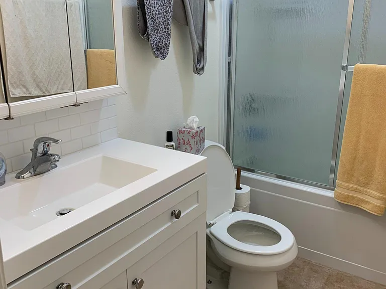 1141 E Foothill Blvd #1 — Photo 10