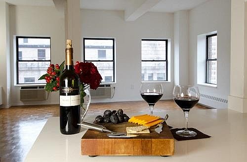 4th image of 360 W 34th St APT 13R