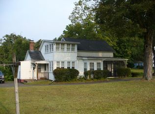 36 Meadow St, Northampton, MA 01062