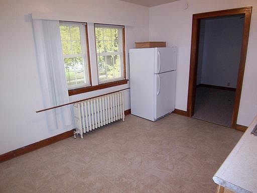3rd image of 1116 Park Ave