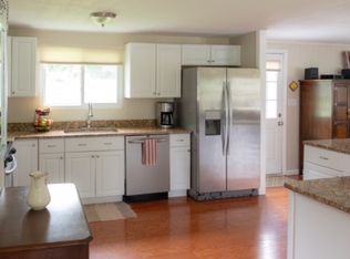 6 Guyer Rd, Maynard, MA 01754