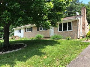 8304 Sanderson Dr, Roanoke, VA 24019