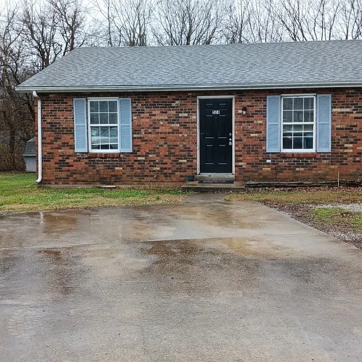 524 Hickory Rd