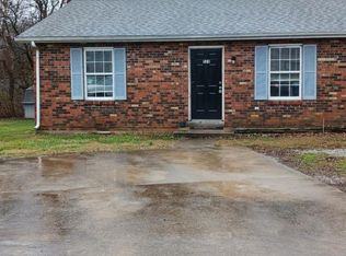 524 Hickory Rd, Lawrenceburg, KY 40342