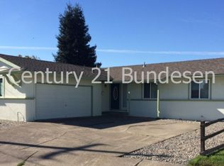 40 Woodworth Way, Petaluma, CA 94952