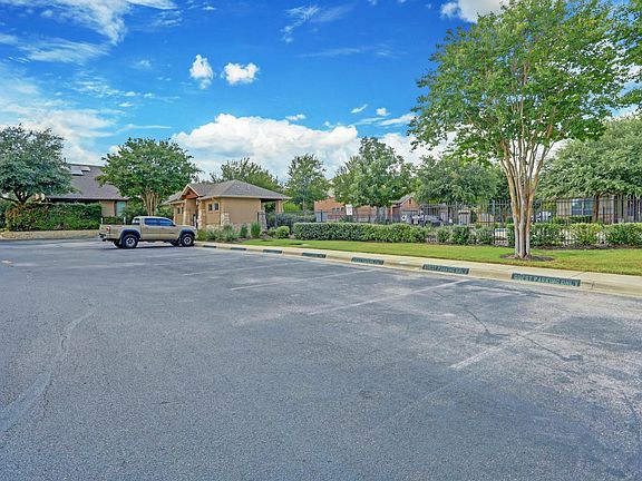 4th image of 12504 Ellen Ct