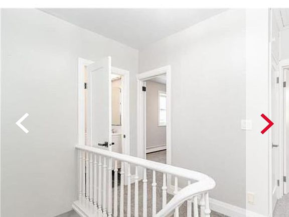 Entrance to bedrooms