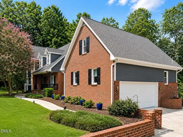 3735 Stoneybrook Dr, Durham, NC 27705