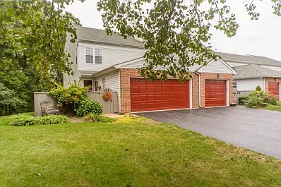 135 Pinnacle Point Dr photo 1