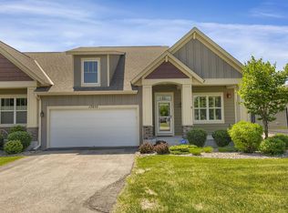 17055 Kennett Curv SW, Prior Lake, MN 55372