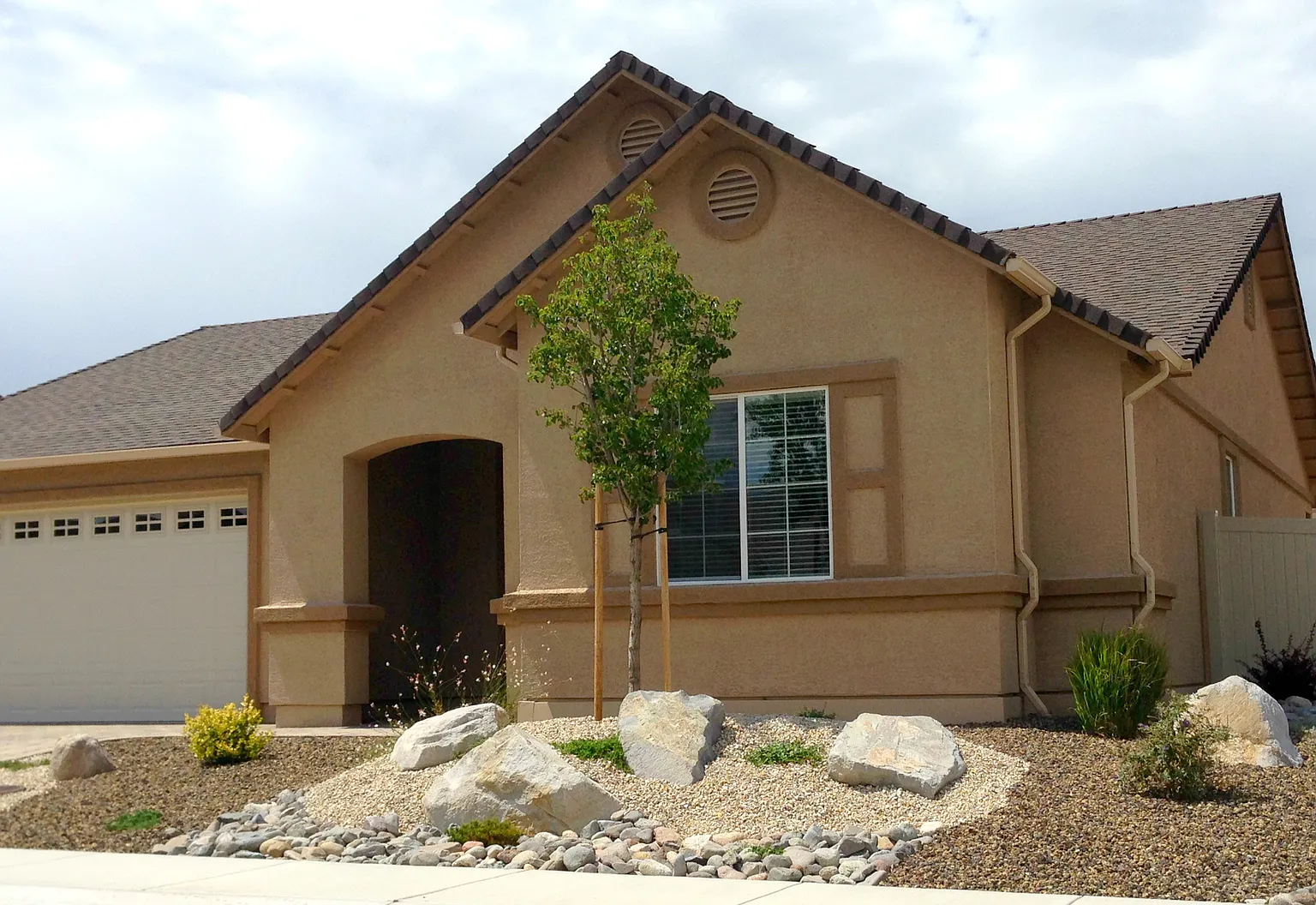 2217 Alivia Way photo 1