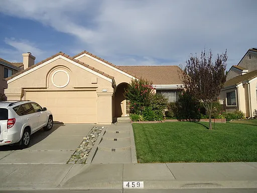 459 Youngsdale Dr photo 1