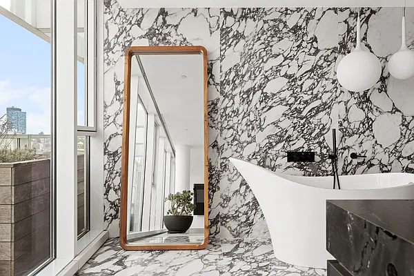 Sold by Compass | media 16