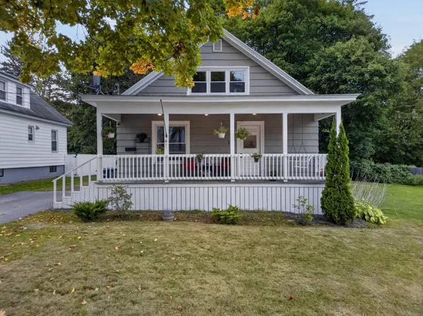 14 Linden Street, Auburn, ME 04210