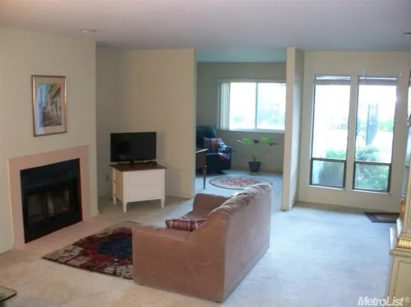 5943 Main Ave, Orangevale, CA 95662