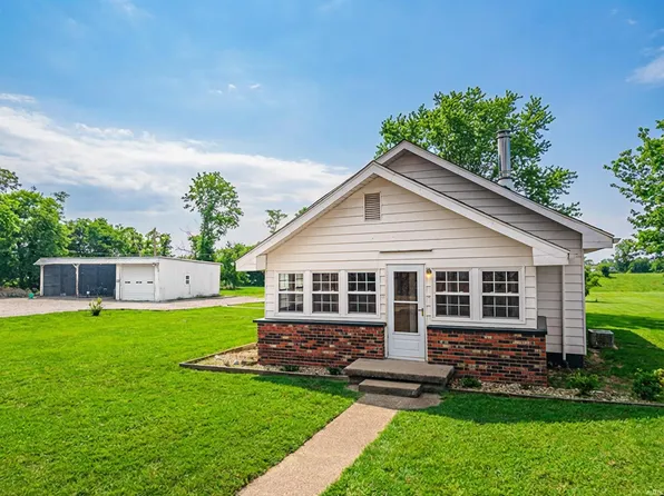 8897 S 1075 W, Owensville, IN 47665