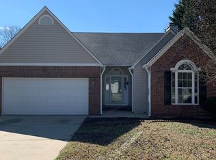 13 Twin Falls Dr, Simpsonville, SC 29680