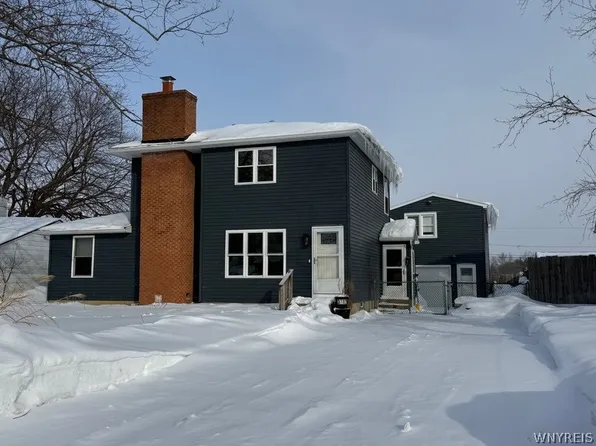 3782 Harvard St, Hamburg, NY 14075