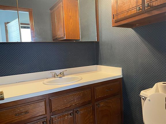 Downstairs Half Bathroom