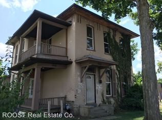 1624 S Limestone St, Springfield, OH 45505