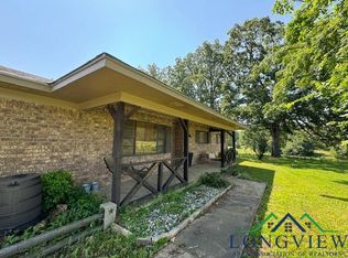 11206 N White Oak Ave, Omaha, TX 75571