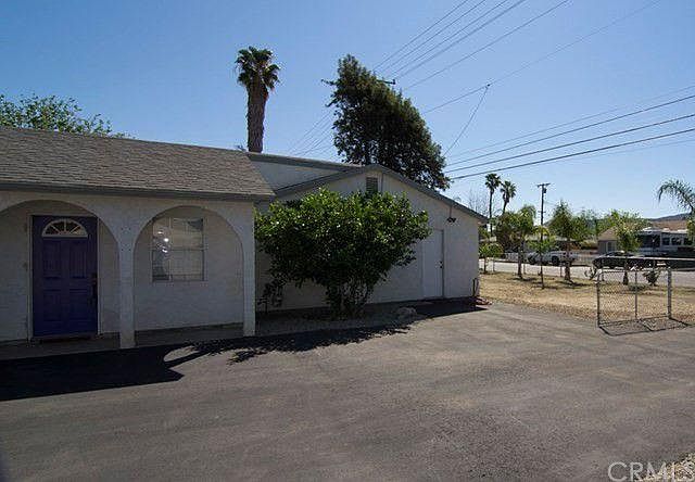 1st image of 40834 Mayberry Ave