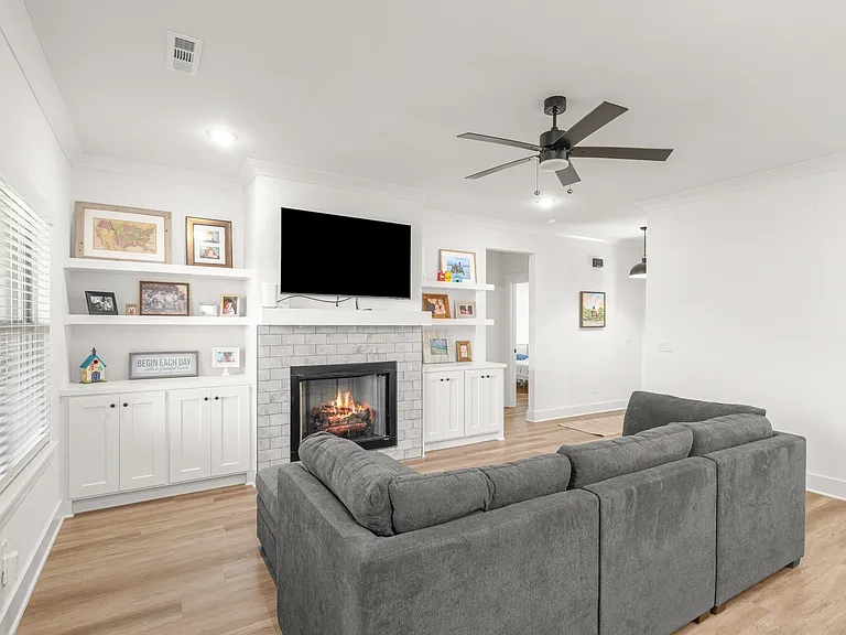 53 Skipton Dr — Photo 10