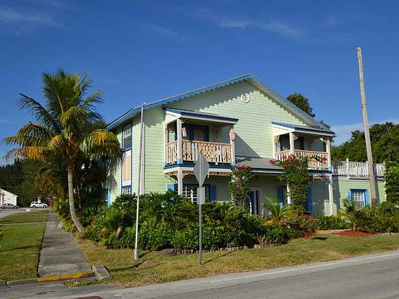 2nd image of 1201 Indian River Dr