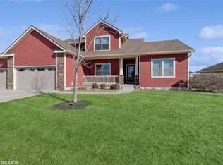 1217 NW Rolling Rock Rd, Ankeny, IA 50023
