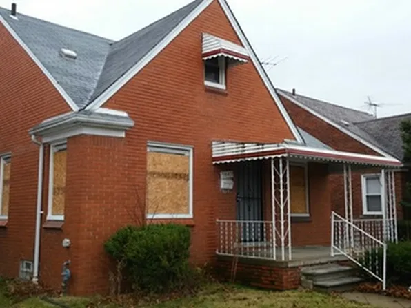 7442 Grandmont Ave, Detroit, MI 48228