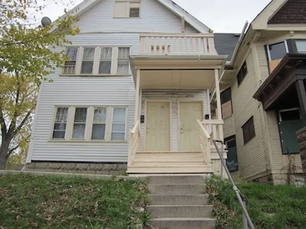2023 N 35th St, Milwaukee, WI 53208