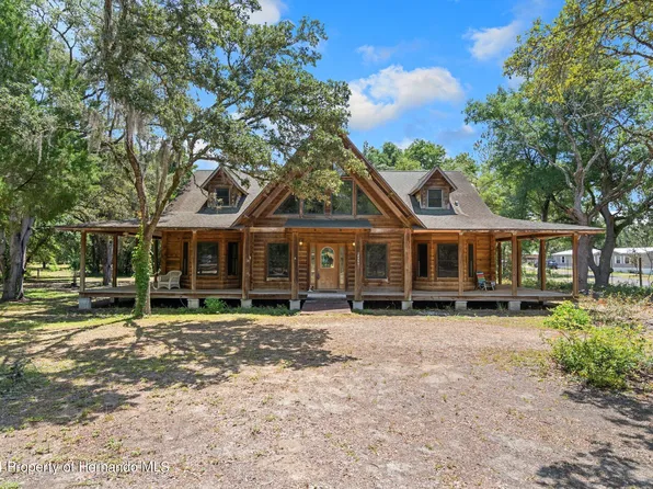 9438 Rockbay Rd, Brooksville, FL 34601