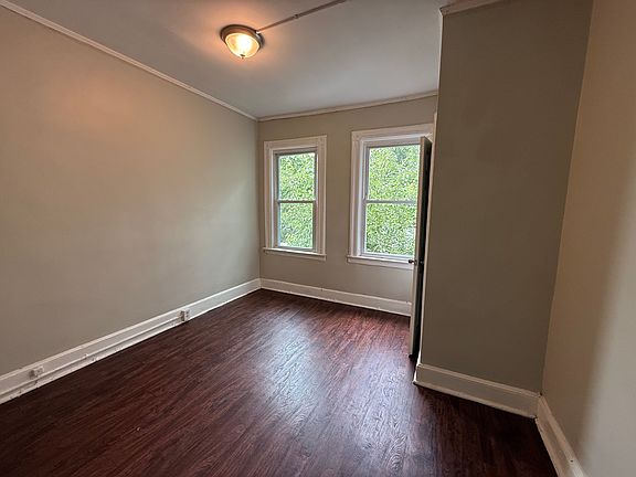 5th image of 76 Eaton Pl Floor 2