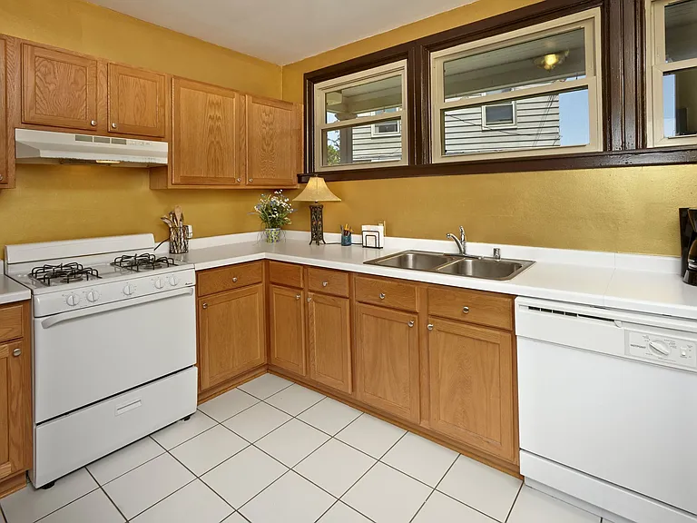 452-454 3282nd #458-464-478 — Photo 5