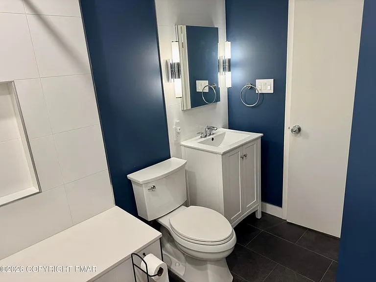 1111 Hillcrest Dr — Photo 20