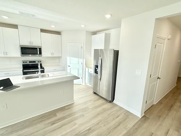 1772 Forest Run Ln — Photo 3