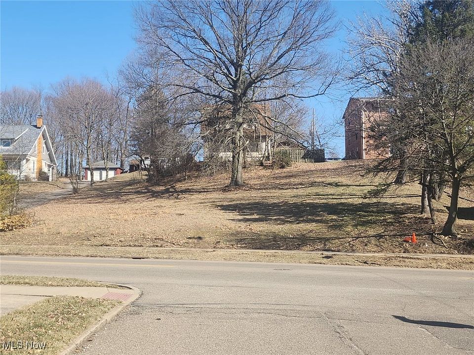 1st image of N Broadway St