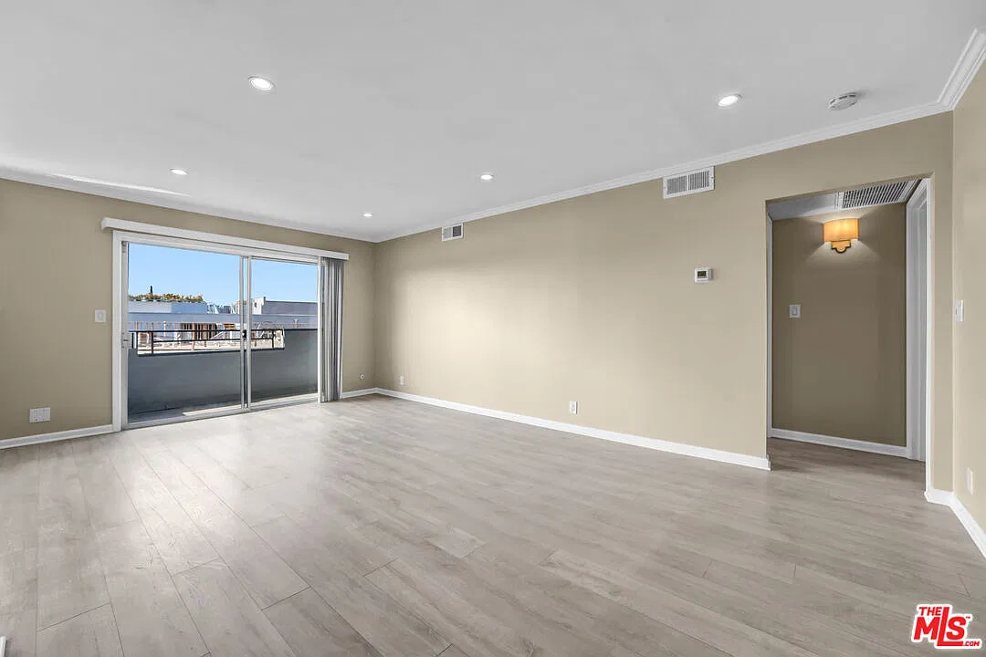 1 bed, 1.0 bath, 767 sqft, $2,950 — Photo 3